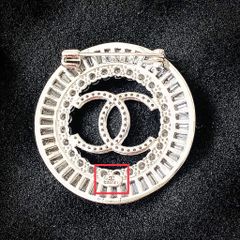  Cài Áo Nam, Nữ - Chanel Màu Trắng Pha Lê (BV) 