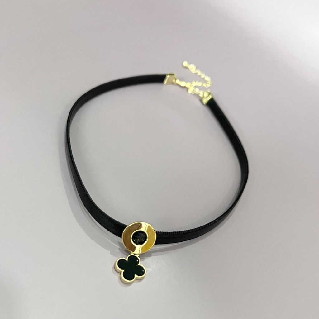  Vòng Cổ Choker Cỏ 4 Lá May Mắn Titan Cao Cấp Màu Vàng (AB) 