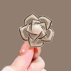  Cài Áo & Mặt Dây Chuyền - Cánh Hoa Chanel Ngọc Trai & Pha Lê (DA) 