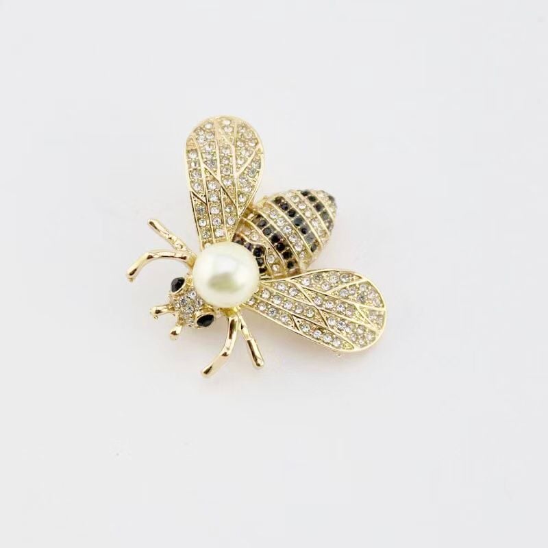  Cài Áo Nam, Nữ - Con Ong Dior Màu Vàng Ngọc trai & Pha Lê Đen, Trắng (AD) 