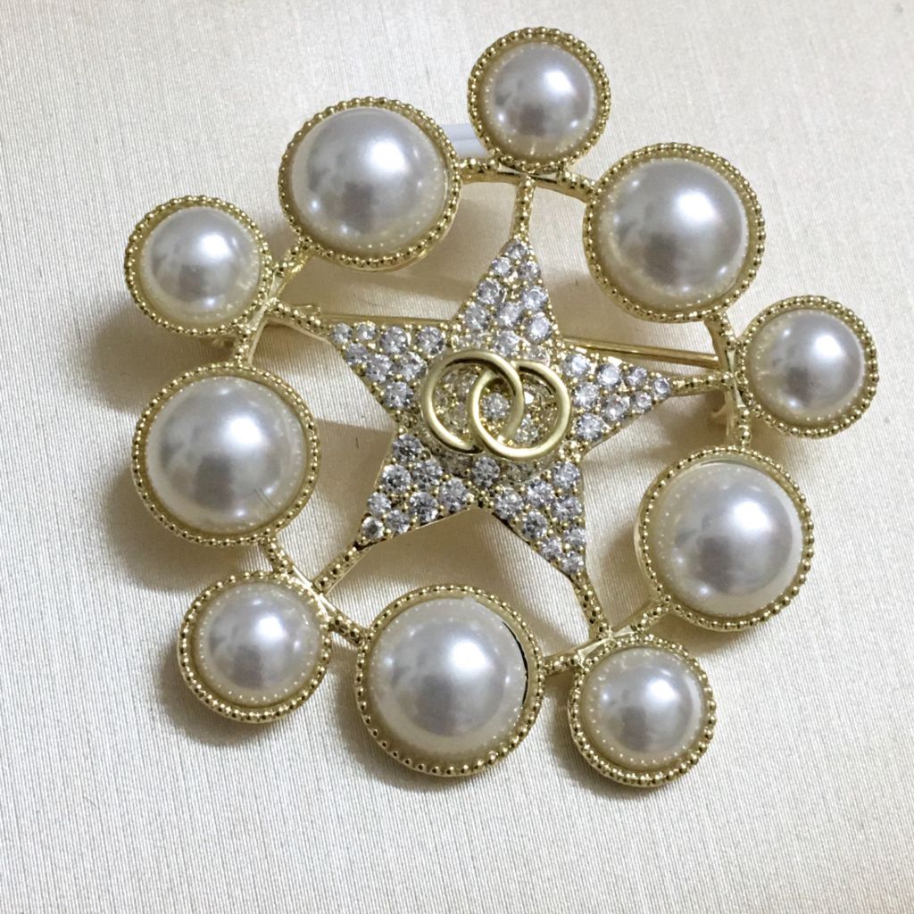  Cài Áo Nam, Nữ - Chanel Ngôi Sao Vàng Ngọc Trai & Pha Lê Trắng (BL) 