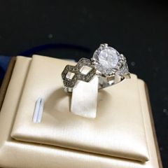  Nhẫn Nữ Cao Cấp - Zic Zac Pha Lê Trắng Cá Tính 