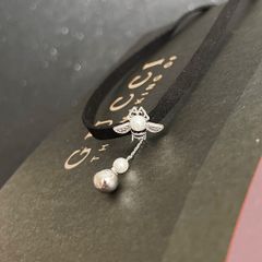  Vòng Cổ Choker Gucci Con Ong Ngọc Trai & Pha Lê Trắng Đen 