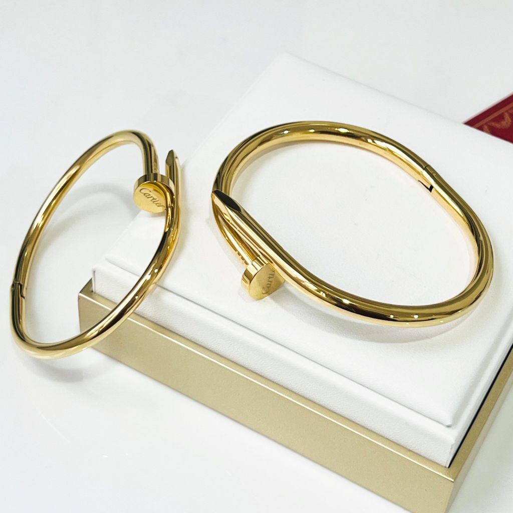  Vòng Tay Cặp Đôi Tình Yêu - Cartier Cây Đinh Màu Vàng Titan Cao Cấp (AL) 