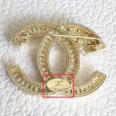  Cài Áo Nam, Nữ - Chanel Màu Vàng Ngọc Trai & Pha Lê Trắng (CF) 