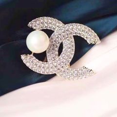  Cài Áo Chanel Màu Vàng Ngọc Trai & Pha Lê Trắng (BC) 