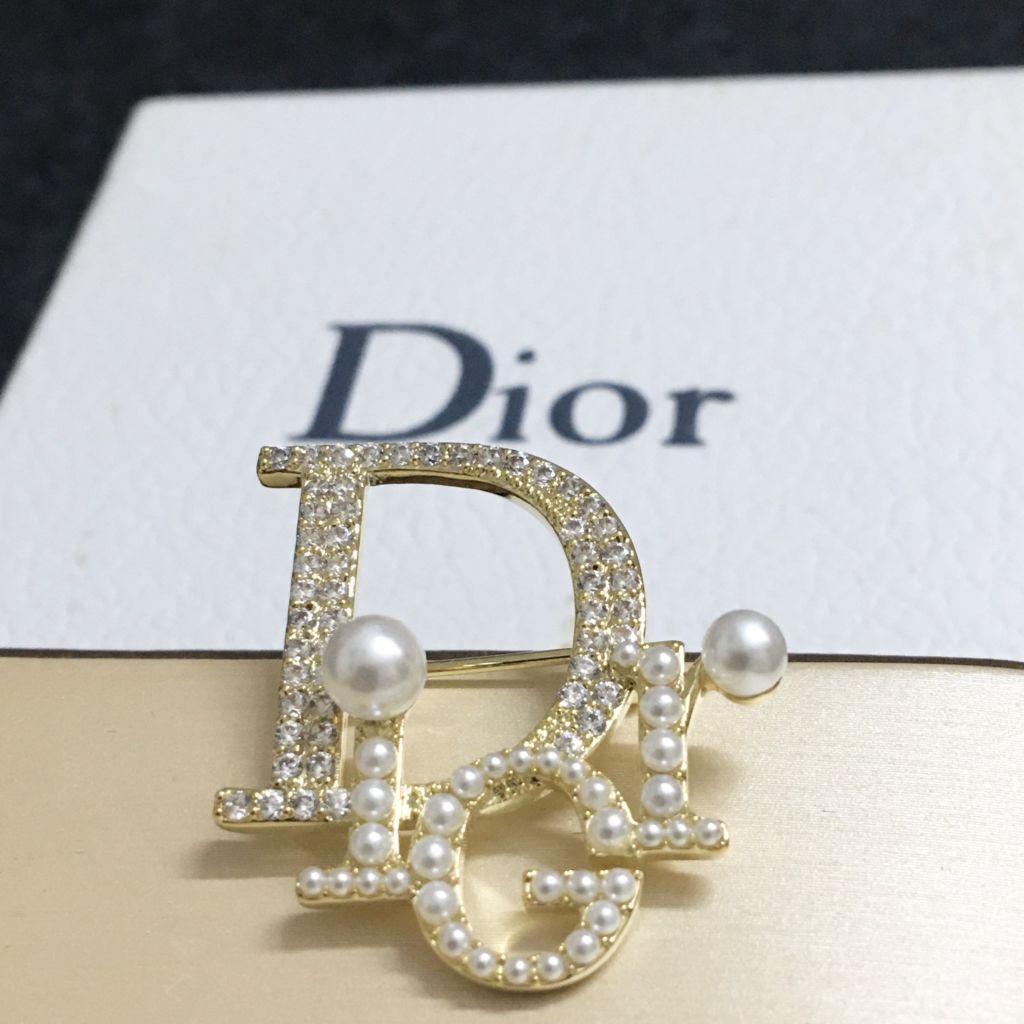  Cài Áo Nam, Nữ - Dior Màu Vàng Ngọc Trai & Pha Lê Trắng (AI) 