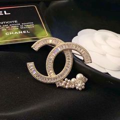  Cài Áo Nam, Nữ - Chanel Màu Vàng Ngọc Trai & Pha Lê Trắng (CK) 