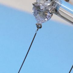  Bông Tai Tua Rua 9 Trái Tim Pha Lê Trắng (AL) 