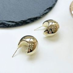  Bông Tai Bán Nguyệt Màu Vàng Bản To Quý Phái 