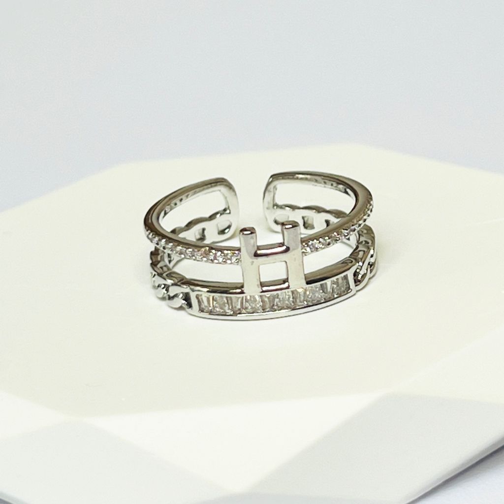  Bộ Trang Sức Hermes Trắng - Vòng Tay, Nhẫn & Bông Tai Pha Lê (AB) 