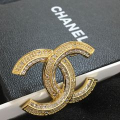  Cài Áo Nam, Nữ - Chanel Màu Vàng Pha Lê Trắng (BD) 