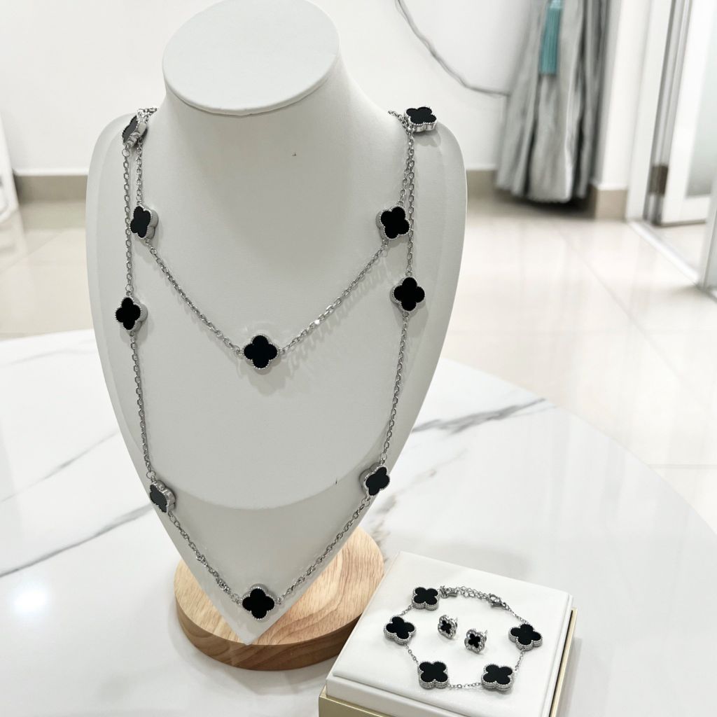  Bộ Trang Sức Cỏ 4 Lá May Mắn Trắng Đen Size 1cm - Dây Chuyền, Vòng Tay & Bông Tai Pha Lê (AR) 