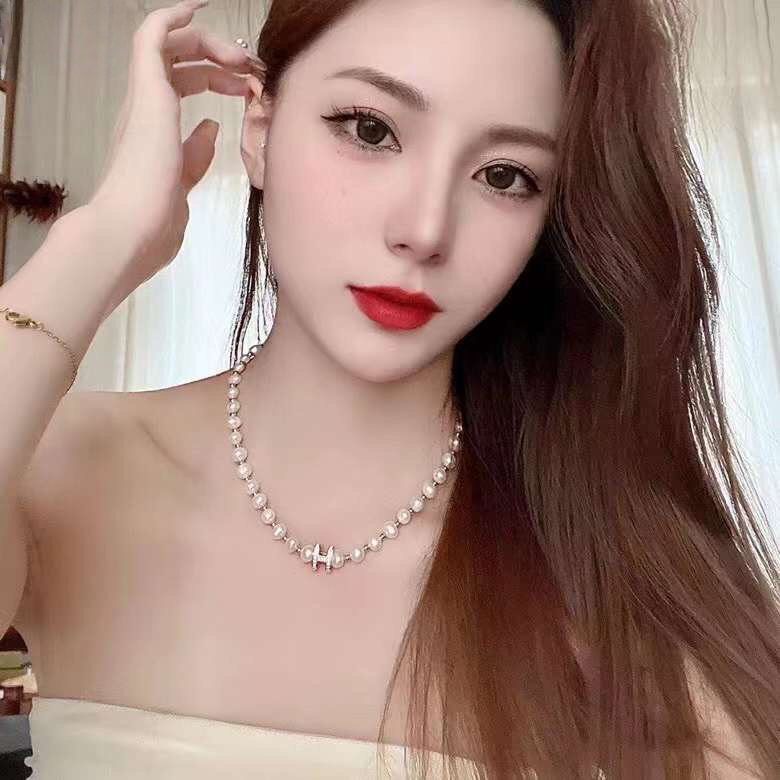  Dây Chuyền Ngắn - Hermes Choker Màu Trắng Ngọc Trai Nước Ngọt & Pha Lê Trắng Sang Trọng (AF) 