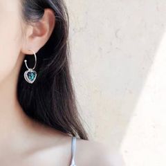  Bông Tai Khoen Tròn Trái Tim Của Đại Dương Pha Lê Xanh Bích Titanic (AE) 