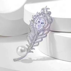  Cài Áo Nam, Nữ - Lông Vũ Ngọc Trai & Pha Lê Trắng (AC) 