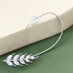  Bông Tai Đeo 1 Bên Vành Tai Bông Lúa Pha Lê Trắng 