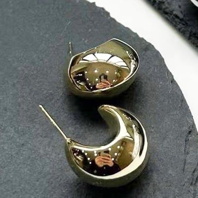  Bông Tai Bán Nguyệt Màu Vàng Bản To Quý Phái 