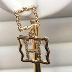  Bông Tai Hermes Màu Vàng Pha Lê Trắng Sang Trọng (AP) 