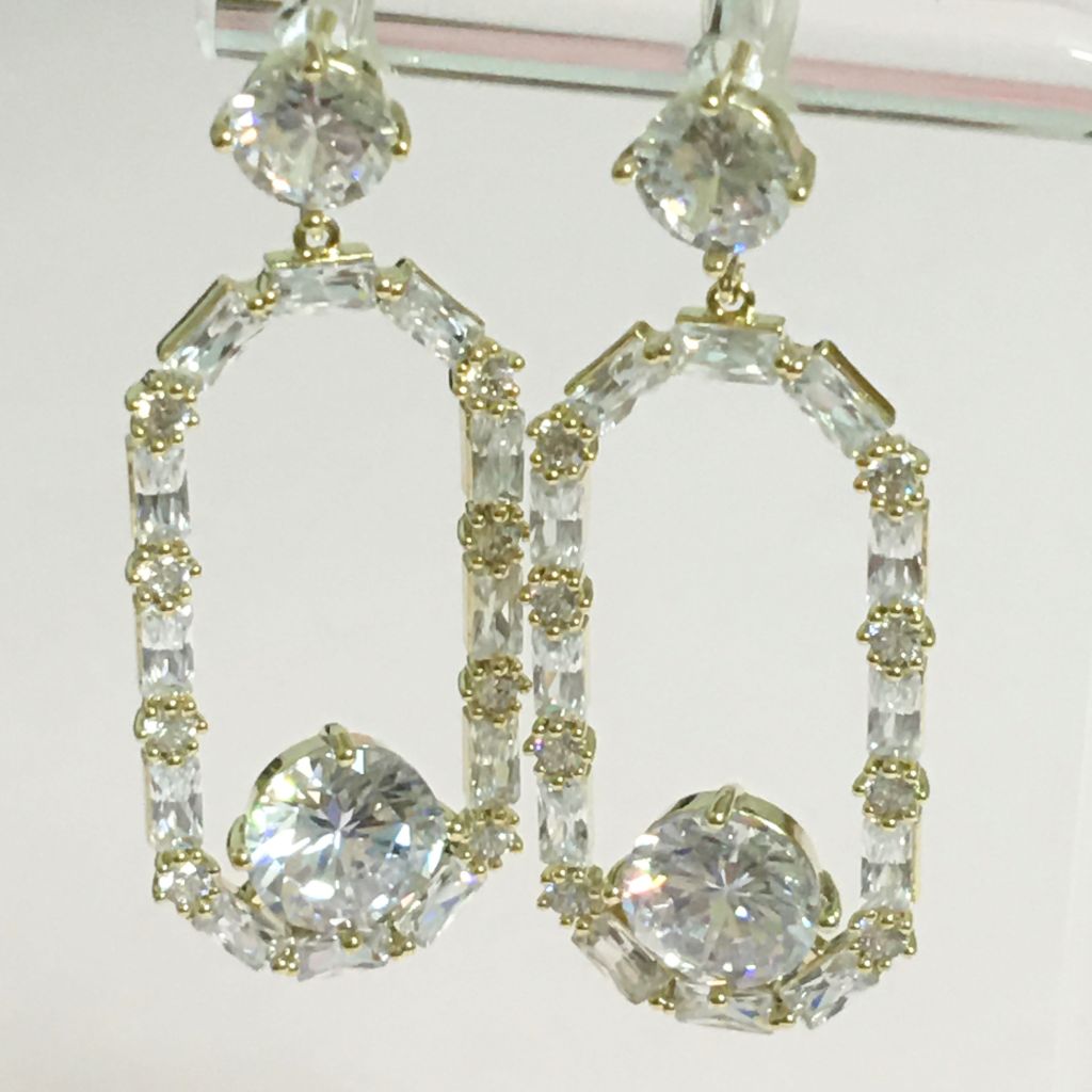  Bông Tai Chữ Nhật Bản To Màu Vàng Pha Lê Trắng (AD) 