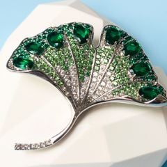  Cài Áo Nam, Nữ - Lá Sen Trắng Pha Lê Xanh & Trắng 