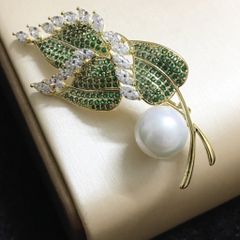  Cài Áo 3 Chiếc Lá Ngọc Trai & Pha Lê Xanh Sang Trọng (AI) 