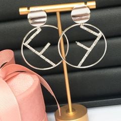  Bông Tai Fendi Vòng Tròn Bản To Pha Lê Trắng Cá Tính 