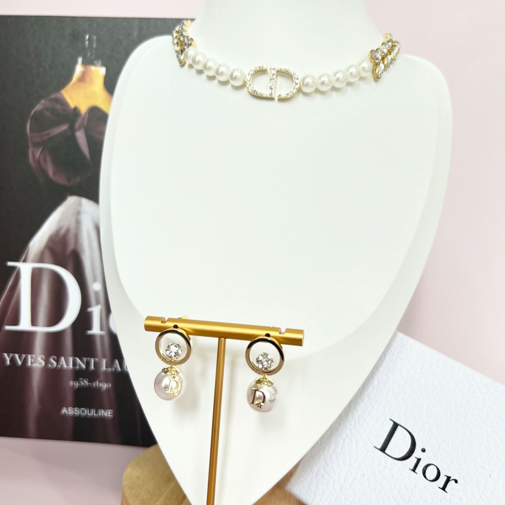  Bộ Trang Sức Dior Trắng - Vòng cổ Choker & Bông Tai Ngọc Trai, Pha Lê 6 Kiểu Đeo Quý Phái (AM) 