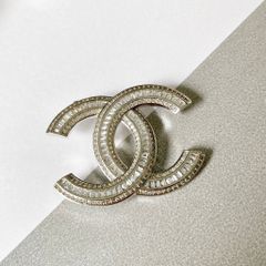  Cài Áo Nam, Nữ - Chanel Màu Trắng Pha Lê (BR) 