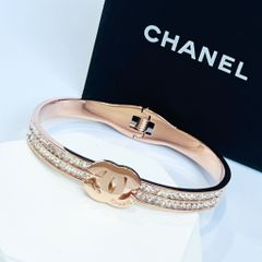  Vòng Tay TiTan Cao Cấp - Chanel Màu Vàng Hồng Pha Lê Trắng (AD) 