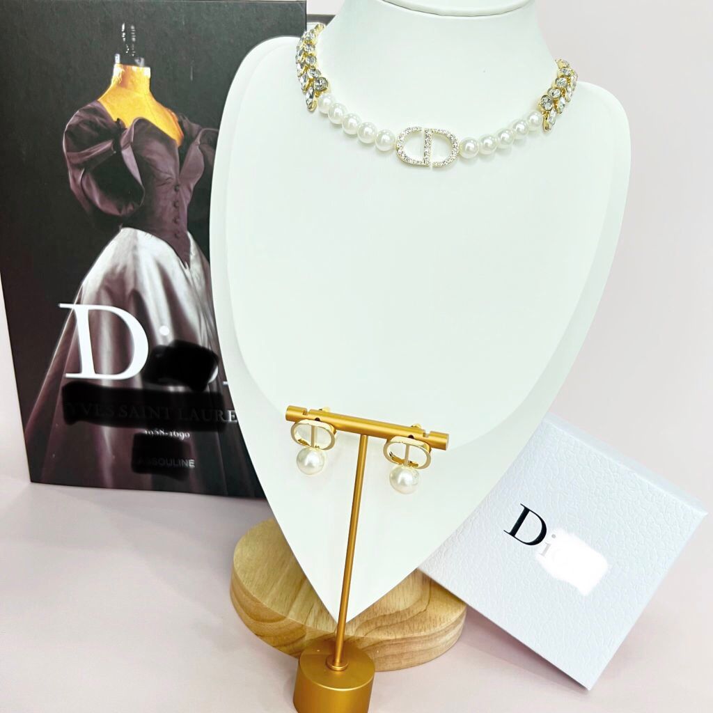  Bộ Trang Sức Dior Vàng - Vòng cổ Choker & Bông Tai Ngọc Trai, Pha Lê Quý Phái (AJ) 