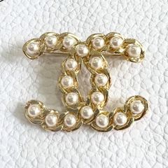 Cài Áo Nam, Nữ - Chanel Màu Vàng Ngọc Trai Trắng (BX) 