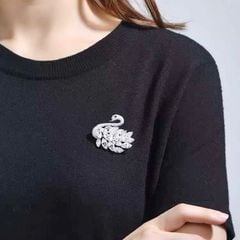  Cài Áo Con Thiên Nga Pha Lê Trắng (AG) 