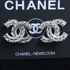  Bông Tai Chanel Bản To Màu Trắng Ngọc Trai & Pha Lê (BL) 