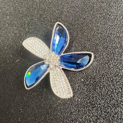  Cài Áo Cánh Hoa Pha Lê Xanh Bích 