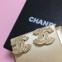  Bông Tai Chanel Màu Vàng Ngọc Trai & Pha Lê (AG) 