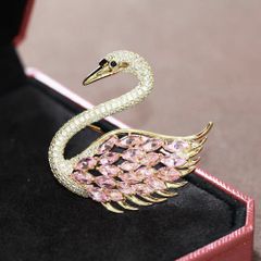  Cài Áo Con Thiên Nga Màu Vàng Pha Lê Hồng & Trắng (AE) 