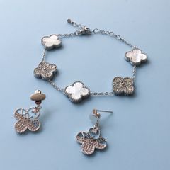  Bộ Trang Sức Cỏ 4 Lá May Mắn - Vòng Tay & Bông Tai Màu Trắng Pha Lê (AI) 