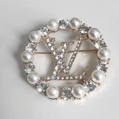  Cài Áo Nam, Nữ - LV Màu Vàng Ngọc Trai & Pha Lê Trắng (AD) 