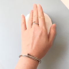  Vòng Tay TiTan Cao Cấp - Cây Đinh Cartier Pha Lê Trắng (AE) 