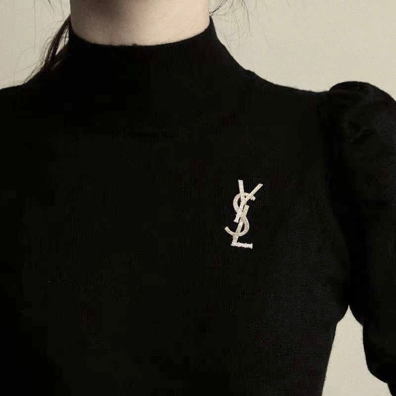  Cài Áo YSL Trắng Pha Lê (AP) 