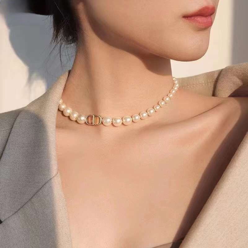  Bộ Trang Sức Dior Vàng - Vòng cổ Choker, Vòng Tay & Bông Tai Ngọc Trai, Pha Lê 6 Kiểu Đeo Quý Phái (AH) 