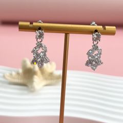  Bông Tai Cánh Hoa Pha Lê Trắng (BP) 