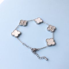  Bộ Trang Sức Cỏ 4 Lá May Mắn - Vòng Tay & Bông Tai Màu Trắng Pha Lê (AI) 