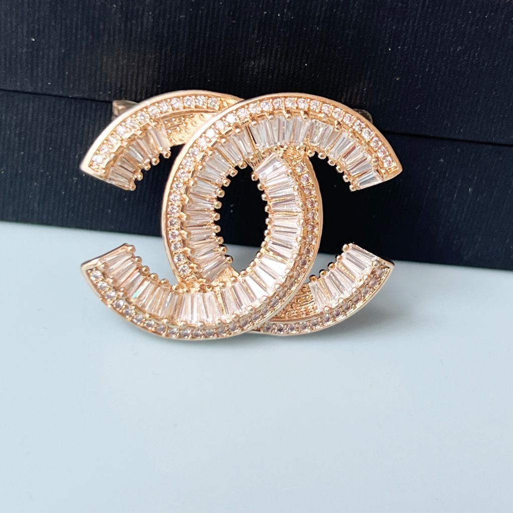  Cài Áo Chanel Mini Màu Vàng Pha Lê Trắng (DA) 
