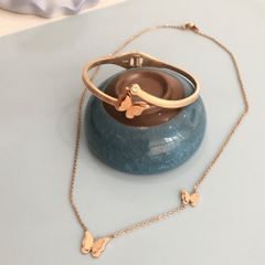  Bộ Trang Sức Titan Cao Cấp - Con Bướm Xinh Vòng Tay & Bông Tai Màu Vàng Hồng 