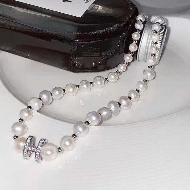  Dây Chuyền Ngắn - Hermes Choker Màu Trắng Ngọc Trai Nước Ngọt & Pha Lê Trắng Sang Trọng (AF) 