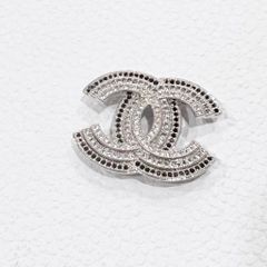  Cài Áo & Mặt Dây Chuyền - Chanel Pha Lê Đen & Trắng (CB) 