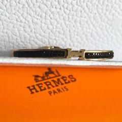  Vòng Tay TiTan Cao Cấp - Hermes Màu Vàng Hồng Pha Lê Đen (AE) 