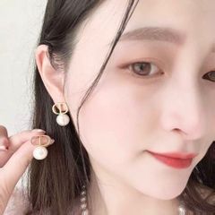  Bộ Trang Sức Dior Vàng - Vòng cổ Choker & Bông Tai Ngọc Trai Quý Phái (AN) 